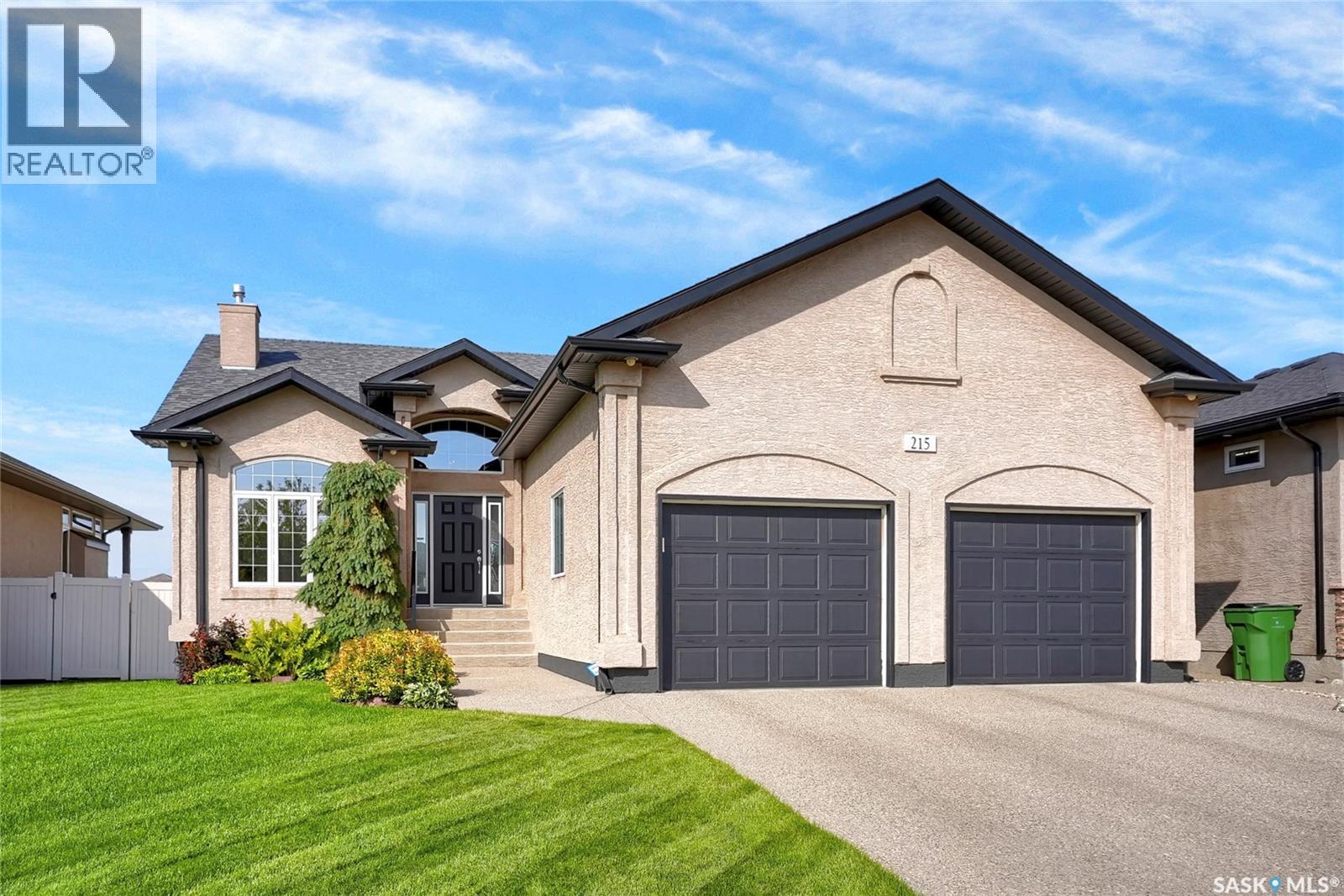 Photo 3 of 215 Calypso Drive, Moose Jaw SK