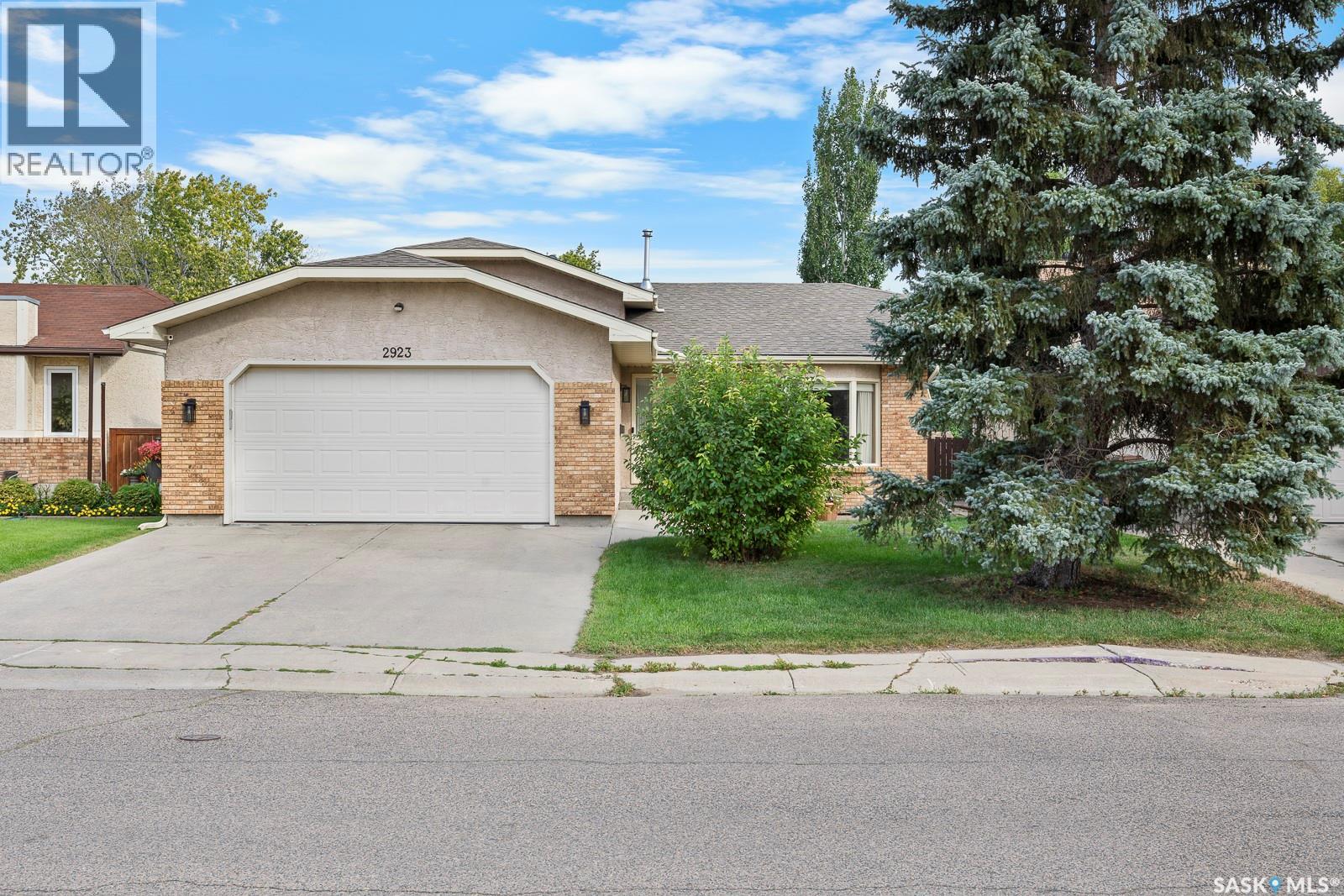 Photo 1 of 2923 Neff Road E, Regina SK
