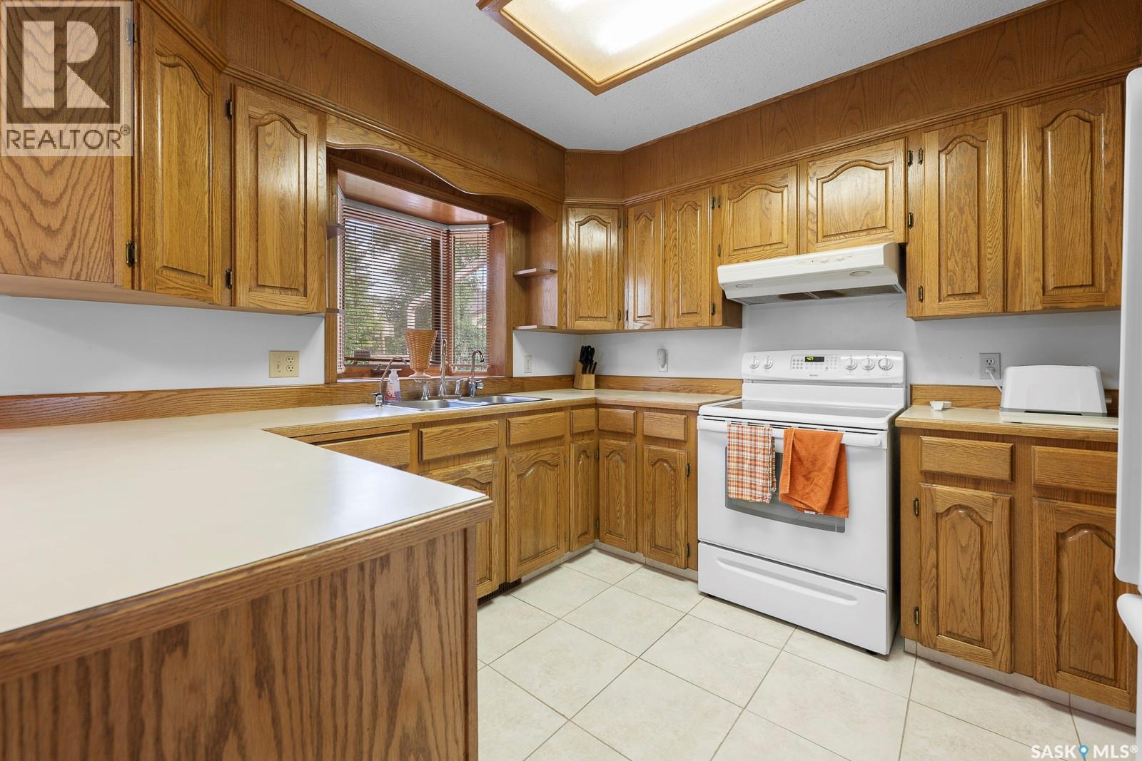 Photo 11 of 2923 Neff Road E, Regina SK