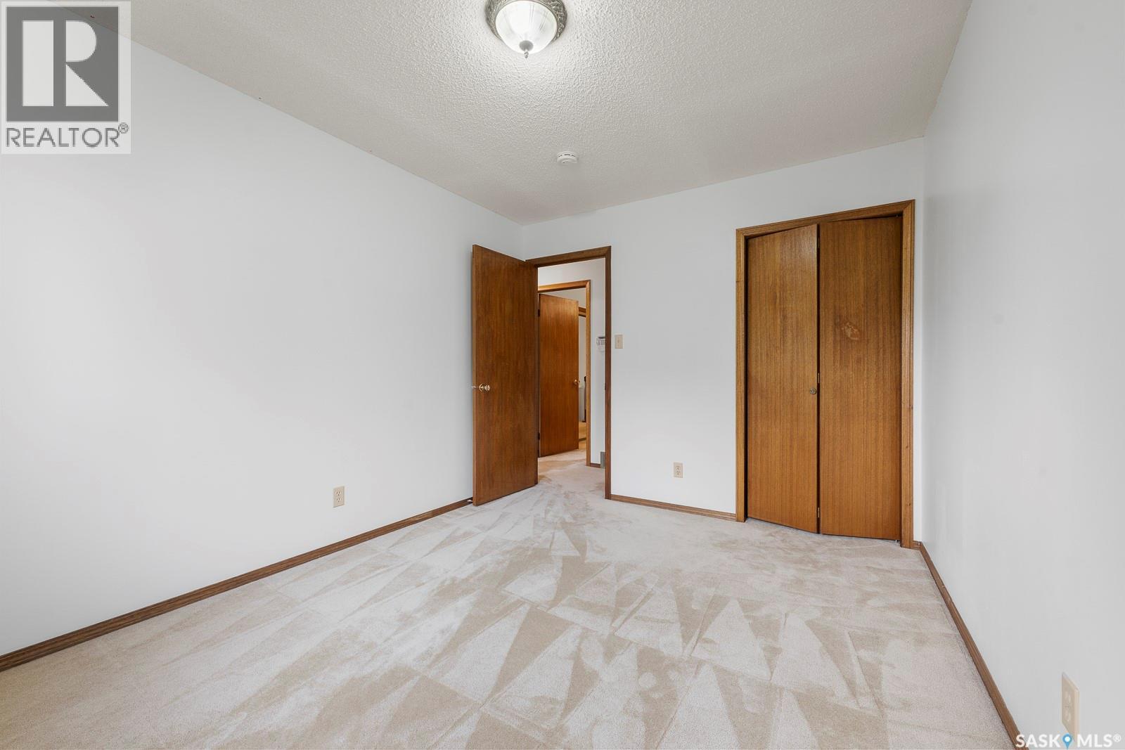 Photo 14 of 2923 Neff Road E, Regina SK