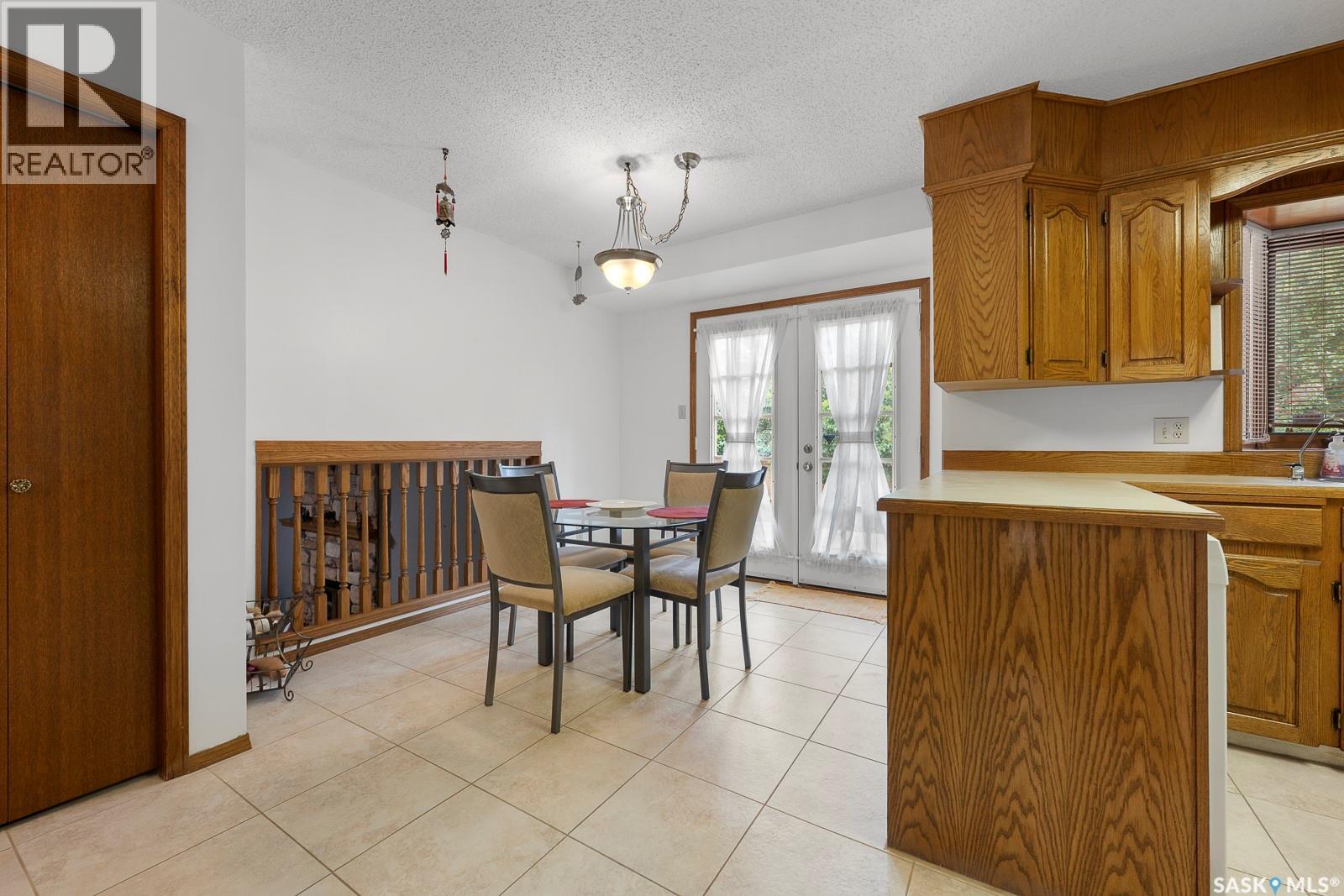 Photo 9 of 2923 Neff Road E, Regina SK