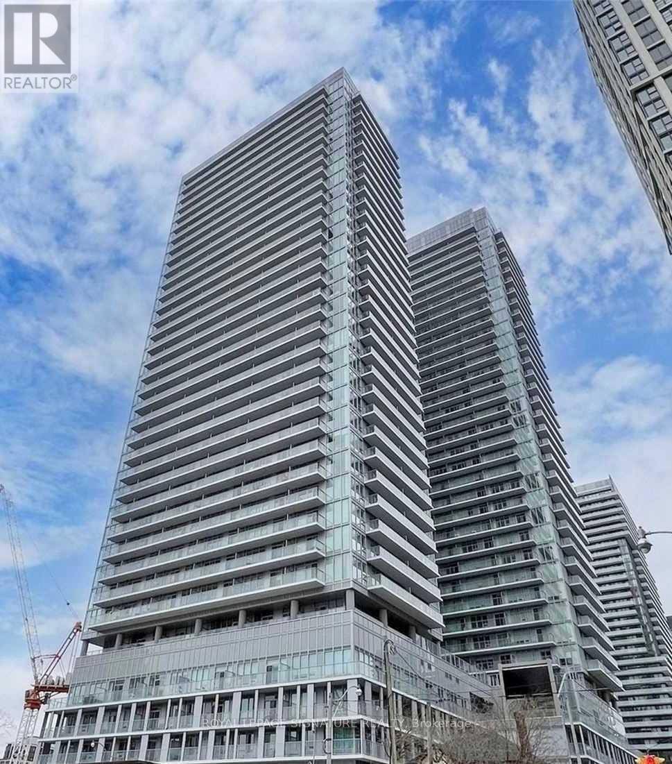 Photo 1 of 2306 99 Broadway Avenue, Toronto ON
