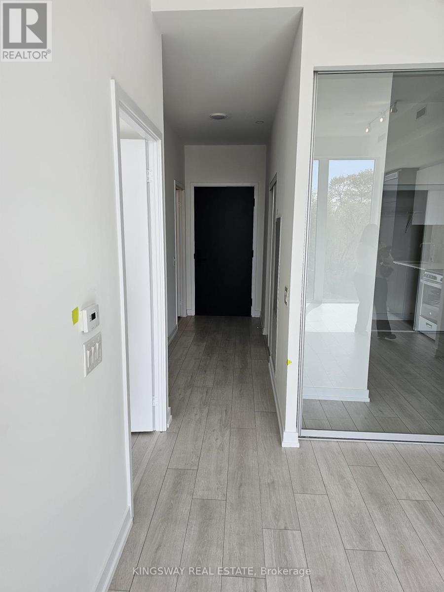 Photo 2 of 307 500 Dupont Street, Toronto ON