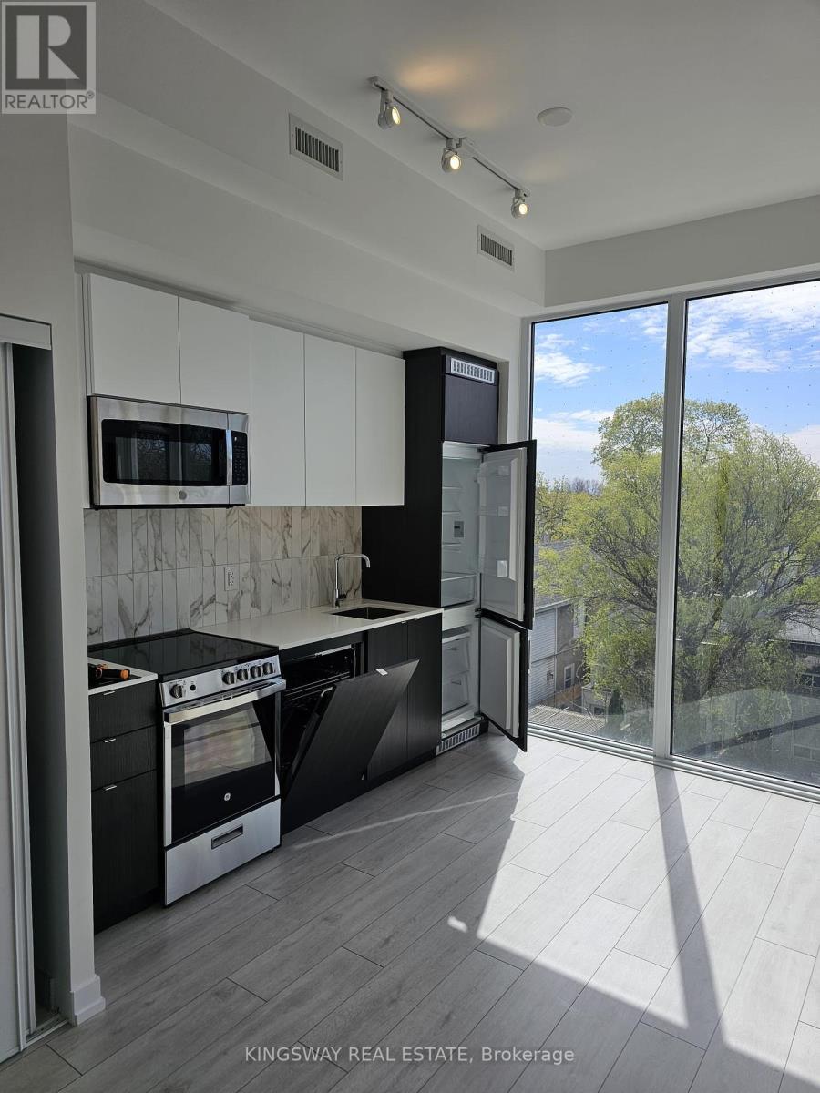 Photo 3 of 307 500 Dupont Street, Toronto ON
