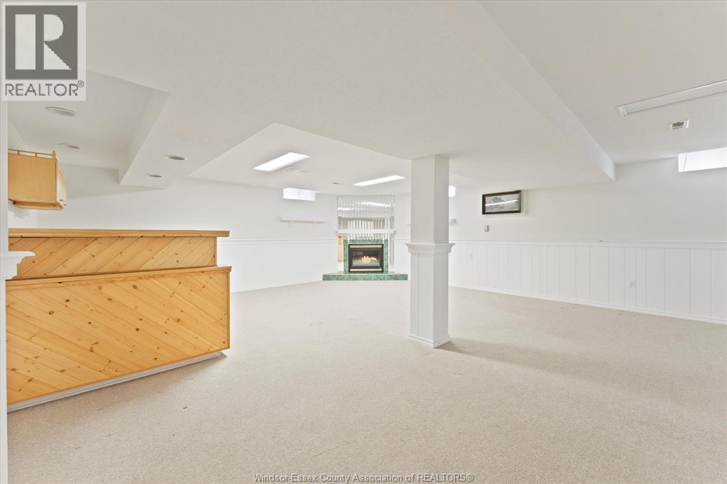 Photo 20 of 2663 Armstrong, Windsor ON