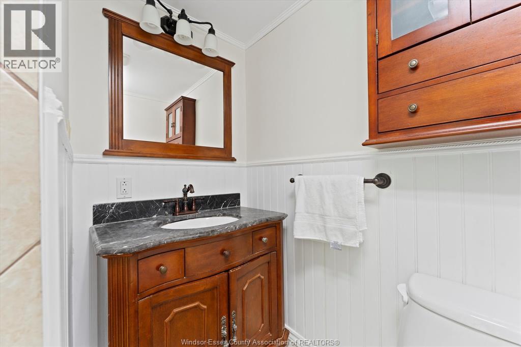Photo 27 of 2663 Armstrong, Windsor ON