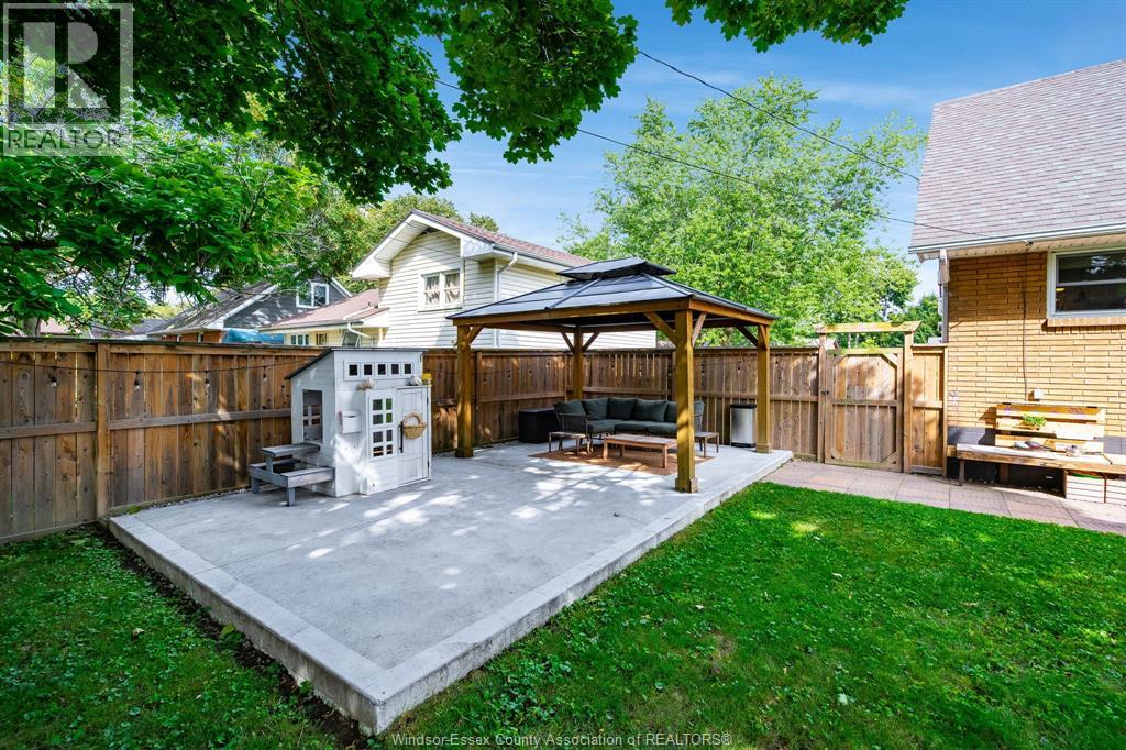 Photo 31 of 43 Danforth Ave, Leamington ON