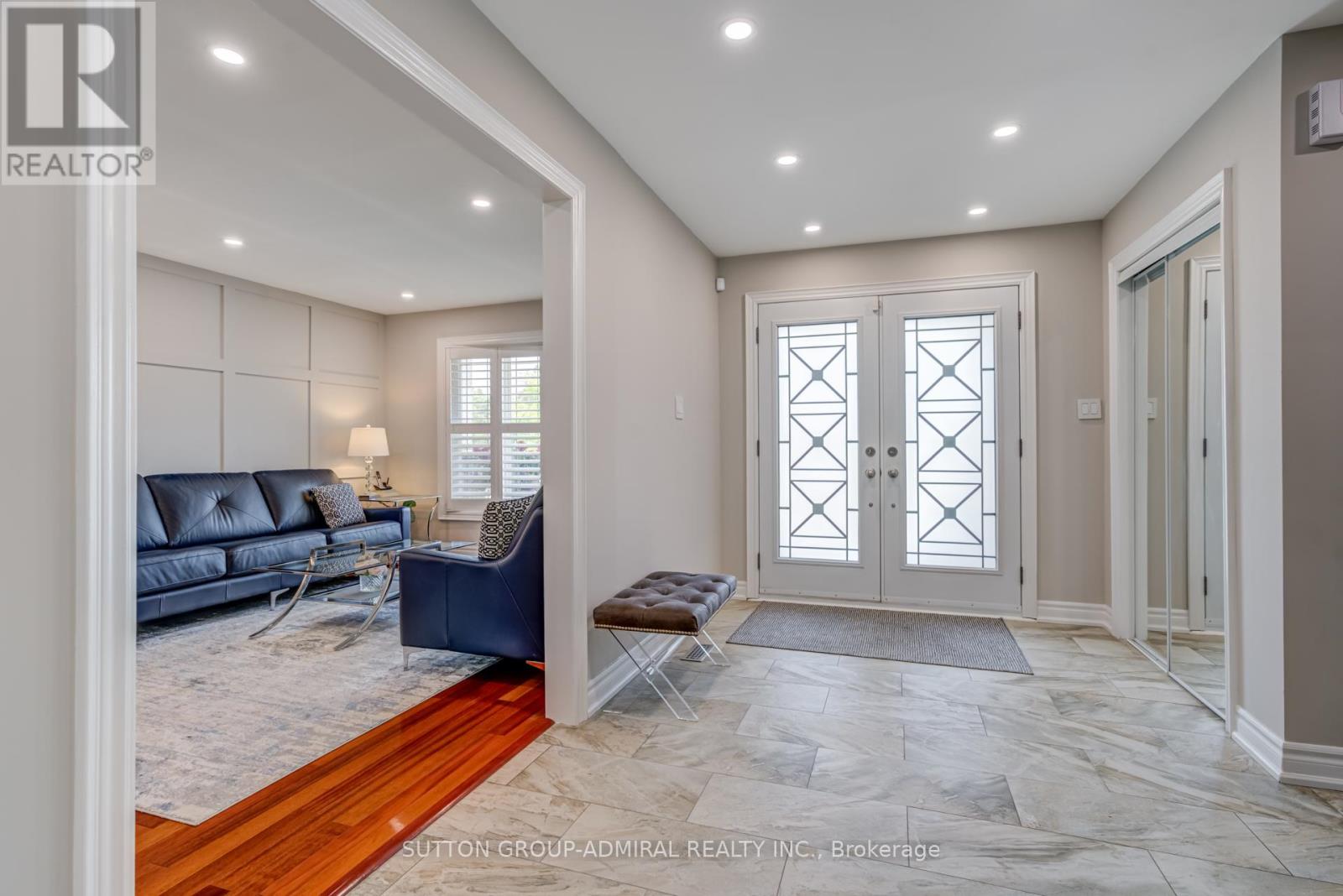 Photo 4 of 11139 Sheppard Avenue E, Toronto ON