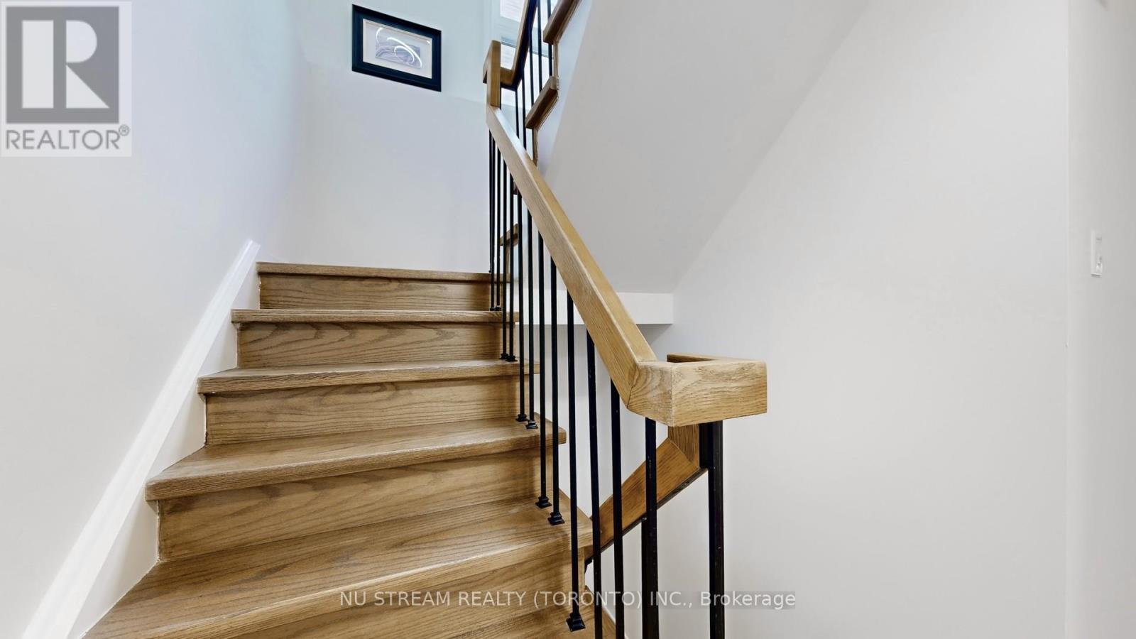 Photo 27 of 36 Marrakesh Drive, Toronto ON