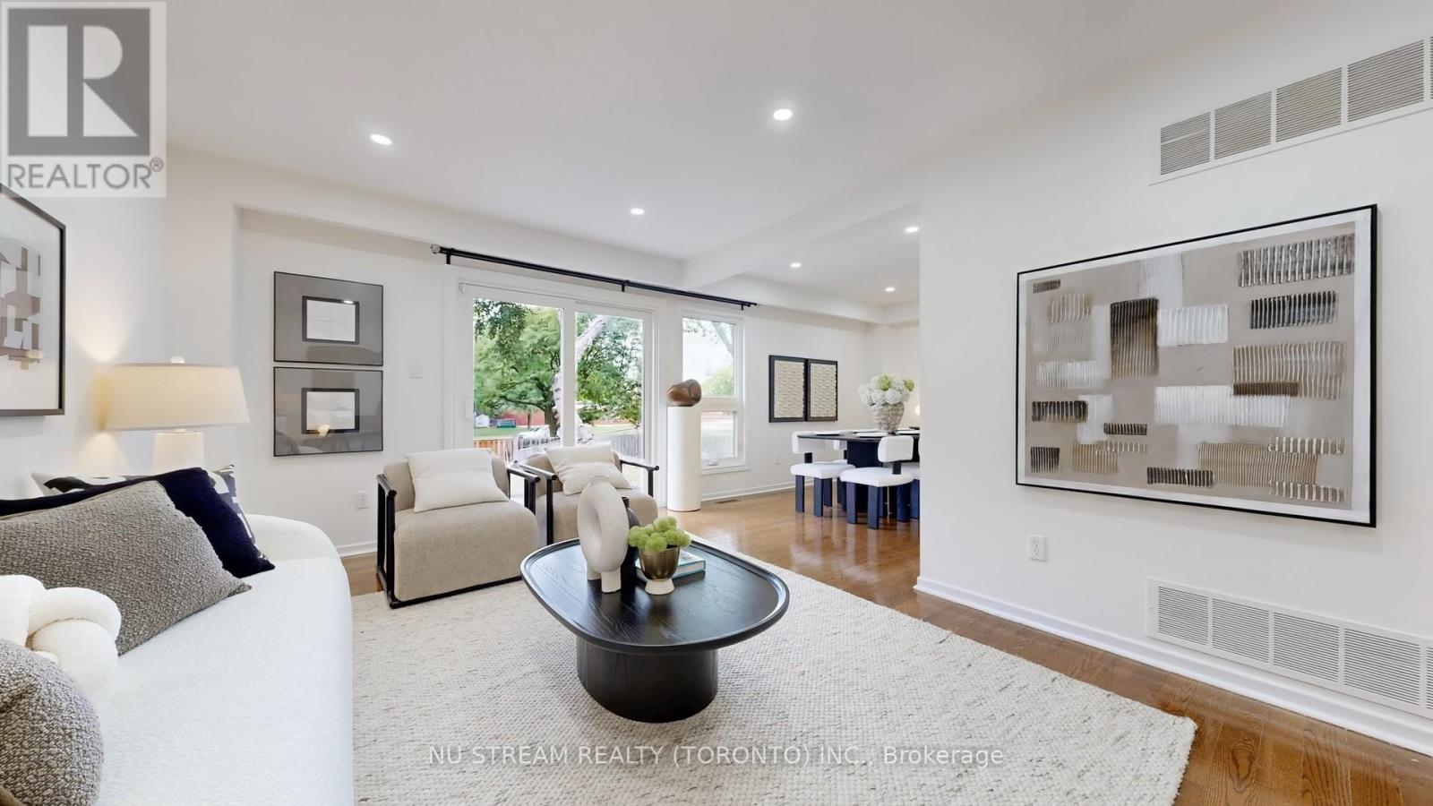 Photo 7 of 36 Marrakesh Drive, Toronto ON