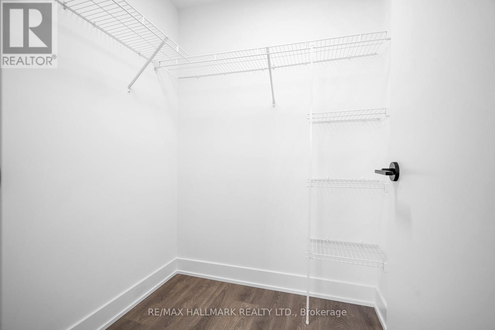 Photo 22 of 405 1285 Queen Street E, Toronto ON
