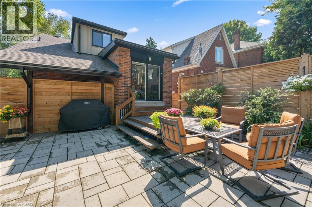 Photo 32 of 46 Newton Avenue, Hamilton ON