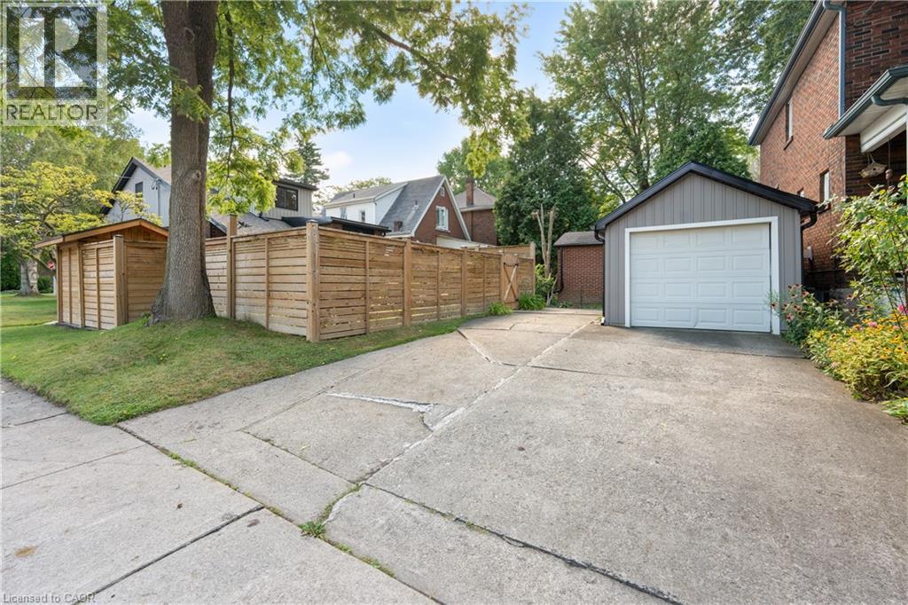 Photo 36 of 46 Newton Avenue, Hamilton ON