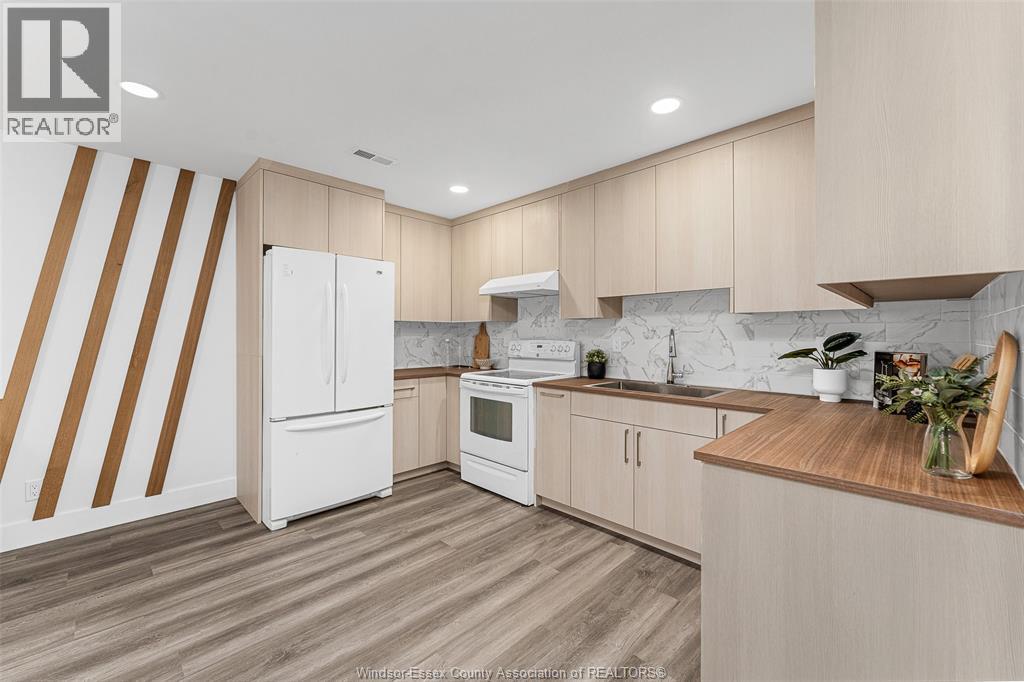 Photo 23 of 4881 Juliet Crescent, Windsor ON