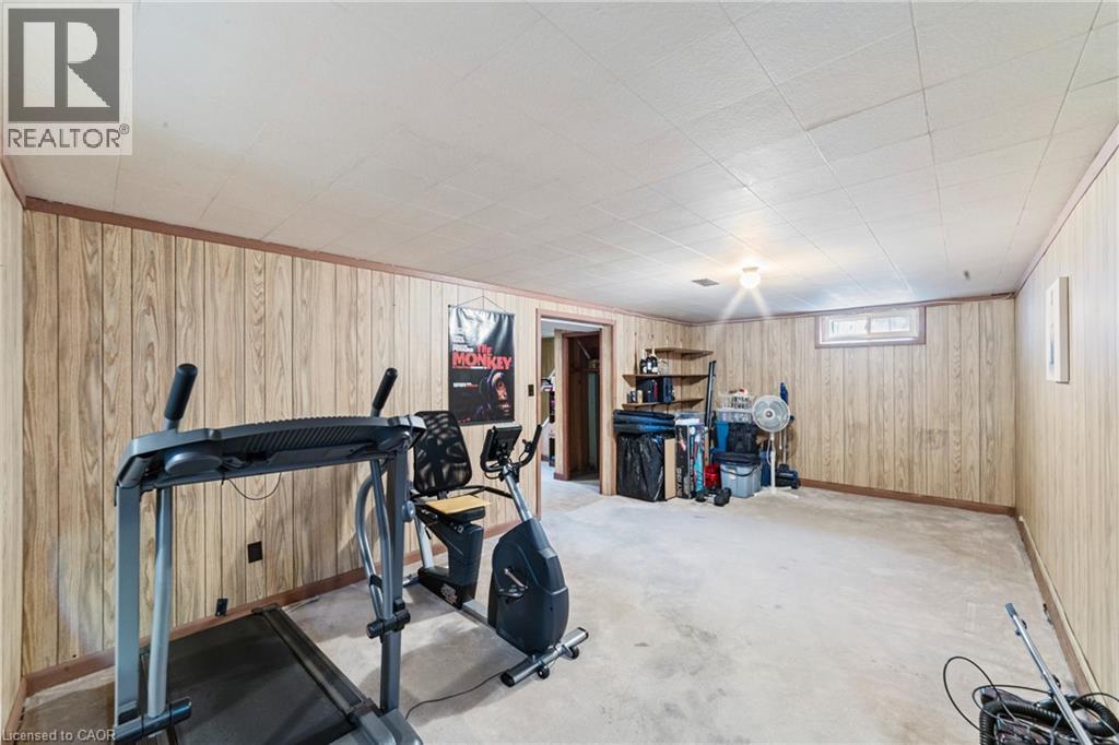 Photo 20 of 46 Bluebird Avenue, Hamilton ON