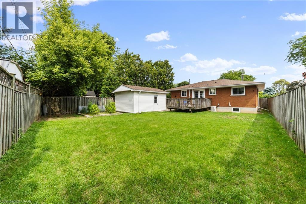 Photo 28 of 46 Bluebird Avenue, Hamilton ON