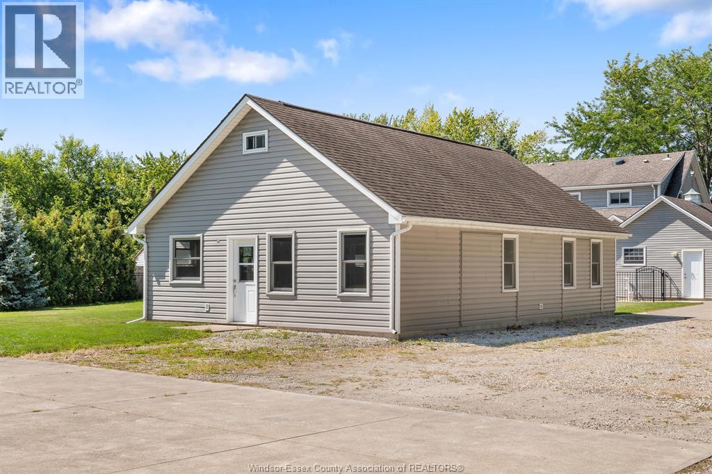Photo 7 of 589 Front Street North, Amherstburg ON