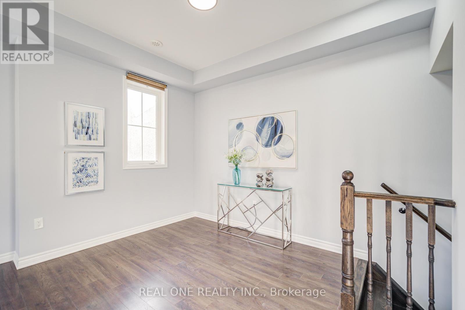 Photo 14 of 18 Thomas Swanson Street, Markham ON