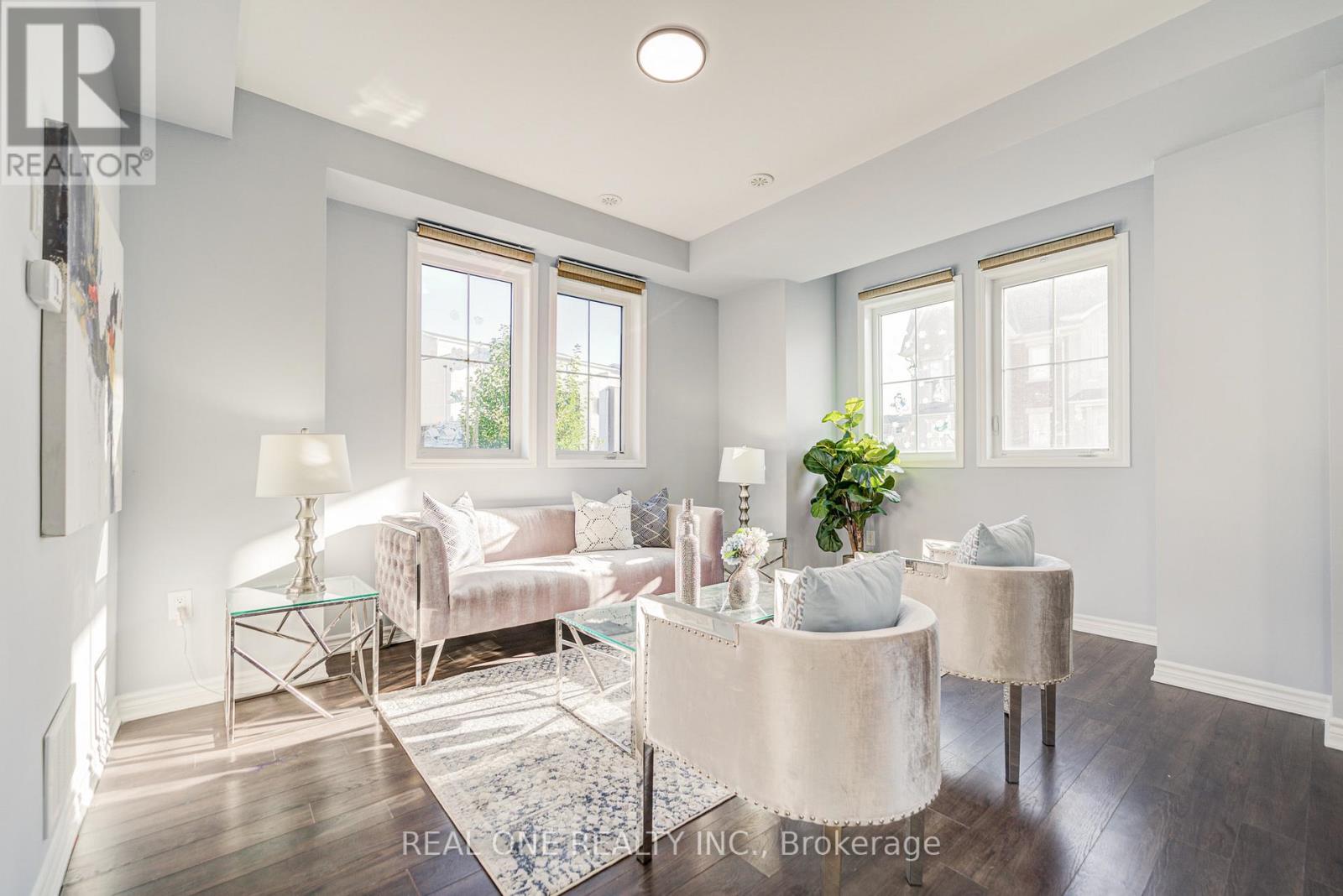 Photo 17 of 18 Thomas Swanson Street, Markham ON