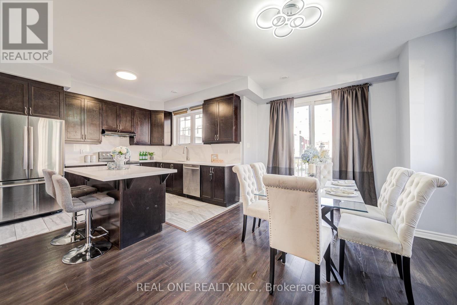 Photo 28 of 18 Thomas Swanson Street, Markham ON