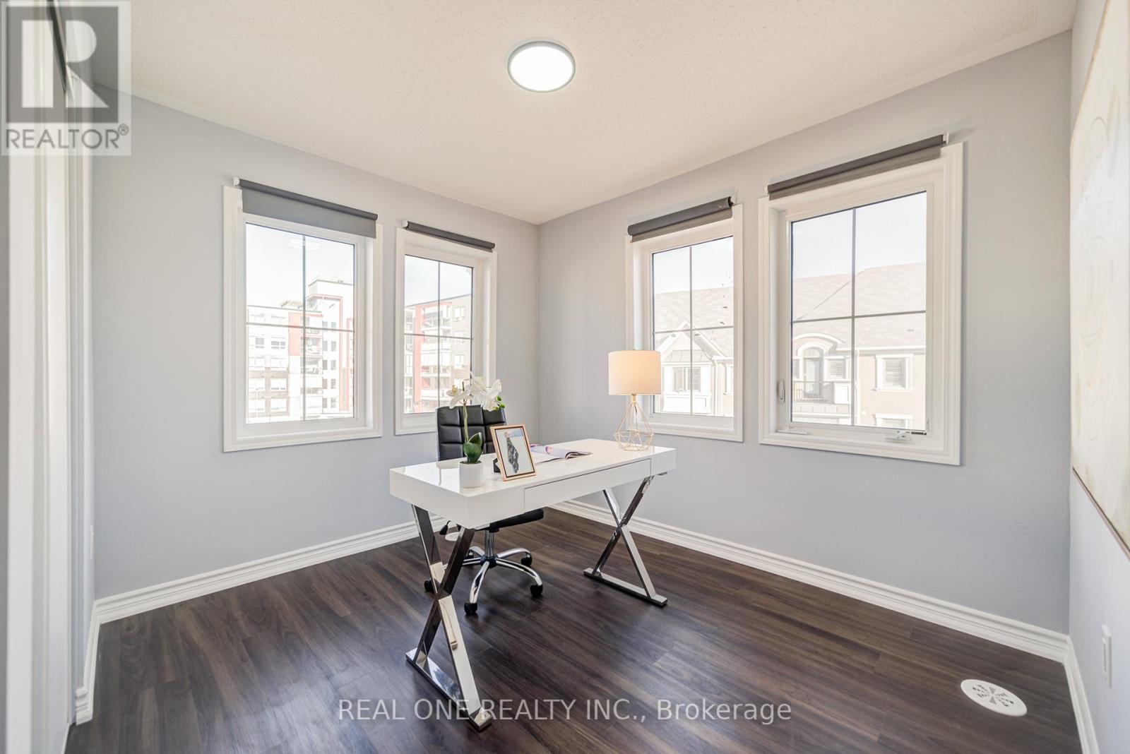Photo 47 of 18 Thomas Swanson Street, Markham ON
