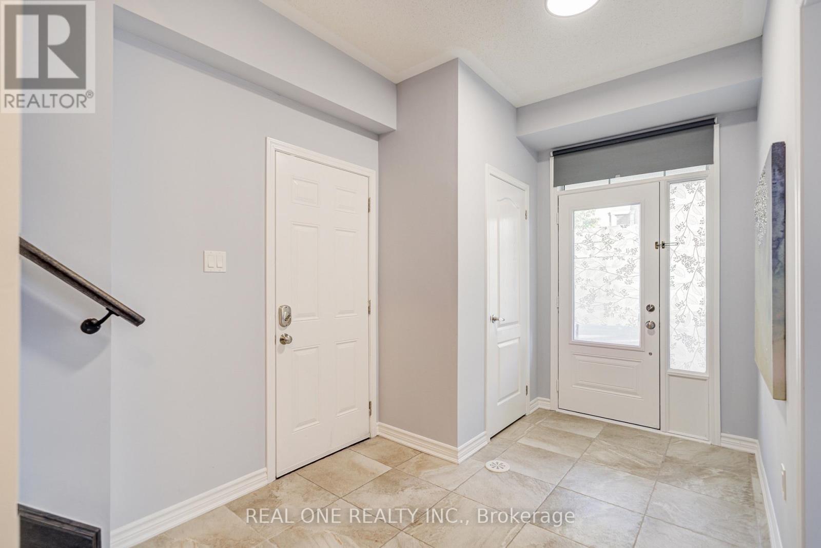 Photo 5 of 18 Thomas Swanson Street, Markham ON
