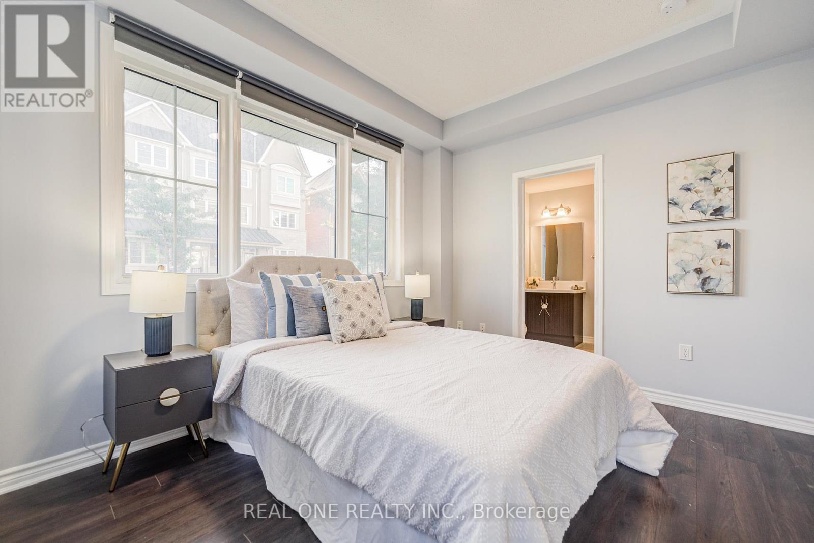 Photo 8 of 18 Thomas Swanson Street, Markham ON