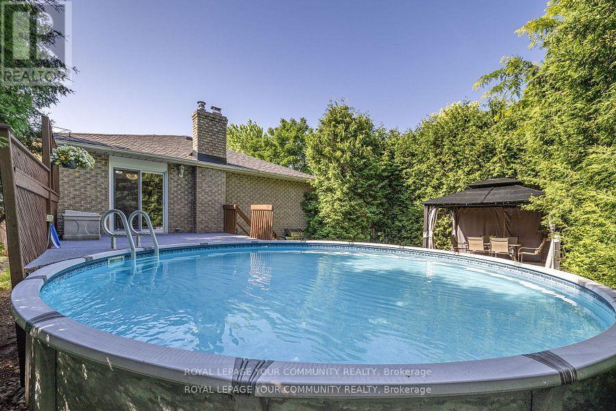 Photo 47 of 69 Wood Crescent, Bradford West Gwillimbury ON