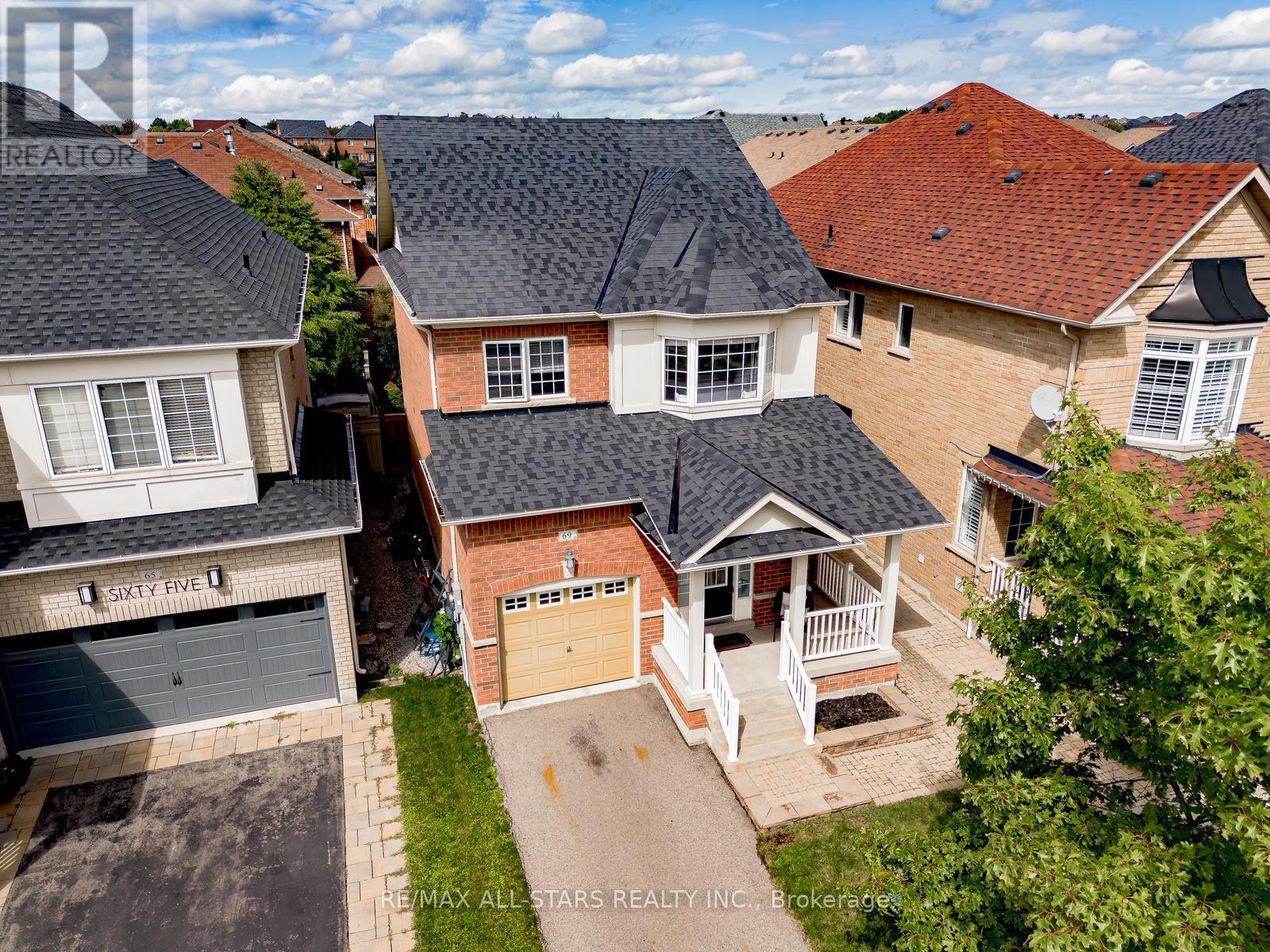 Photo 46 of 69 Mantle Avenue, Whitchurchstouffville ON