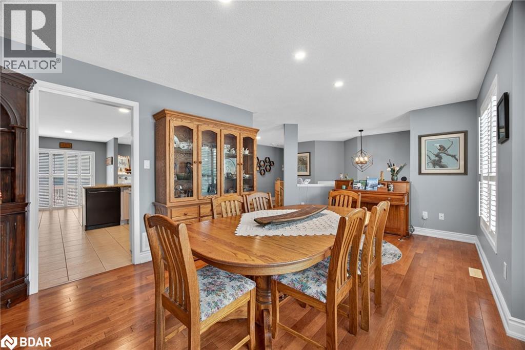 Photo 9 of 11 Northwood Drive, Wasaga Beach ON