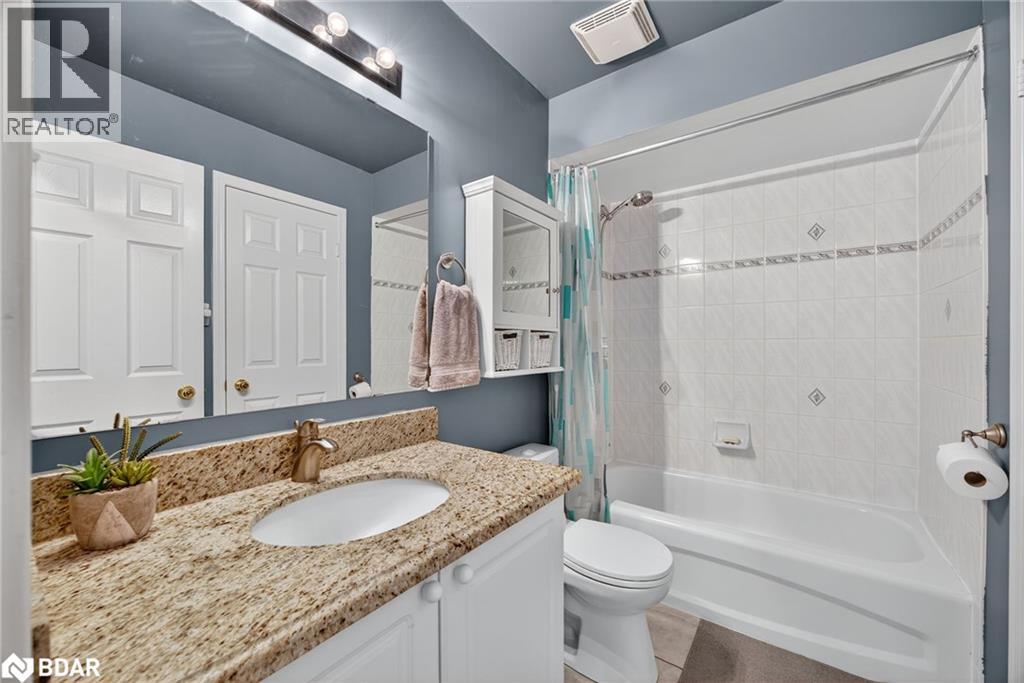 Photo 24 of 11 Northwood Drive, Wasaga Beach ON