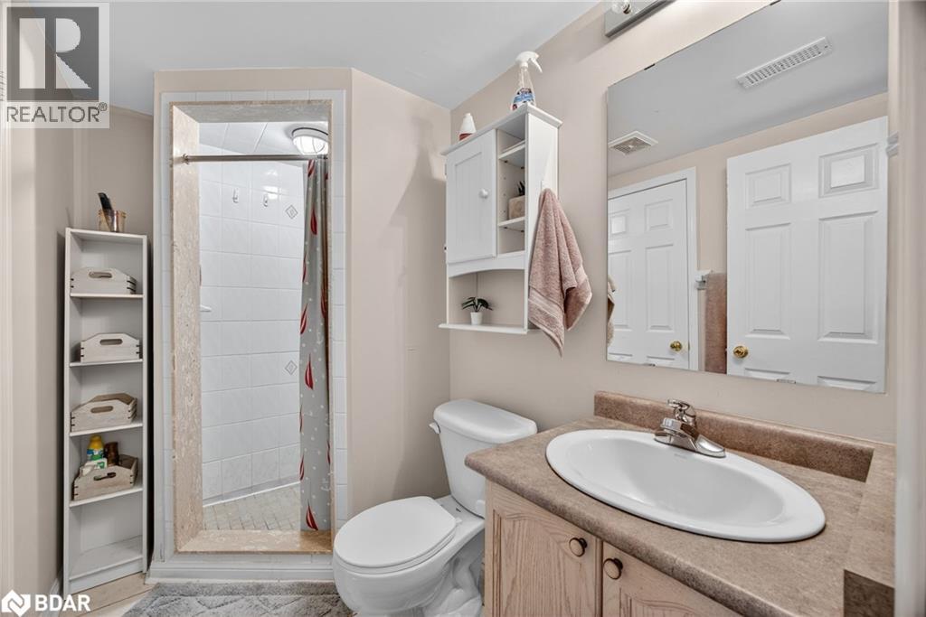 Photo 34 of 11 Northwood Drive, Wasaga Beach ON