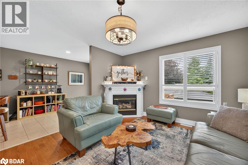 Photo 19 of 11 Northwood Drive, Wasaga Beach ON