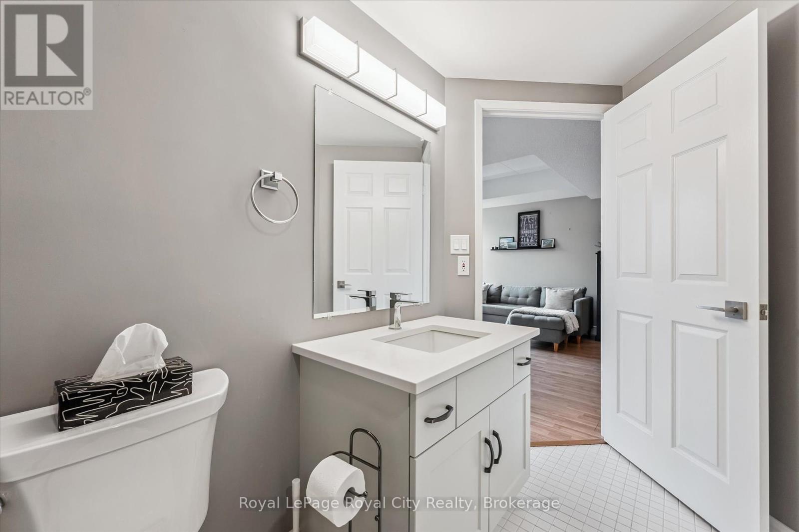 Photo 17 of 403 105 Bagot Street, Guelph ON