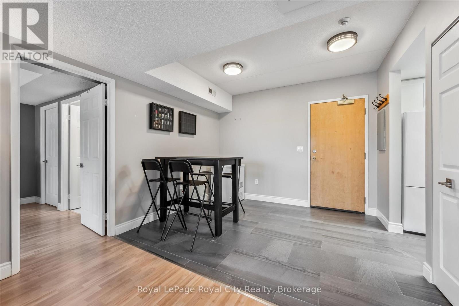 Photo 7 of 403 105 Bagot Street, Guelph ON