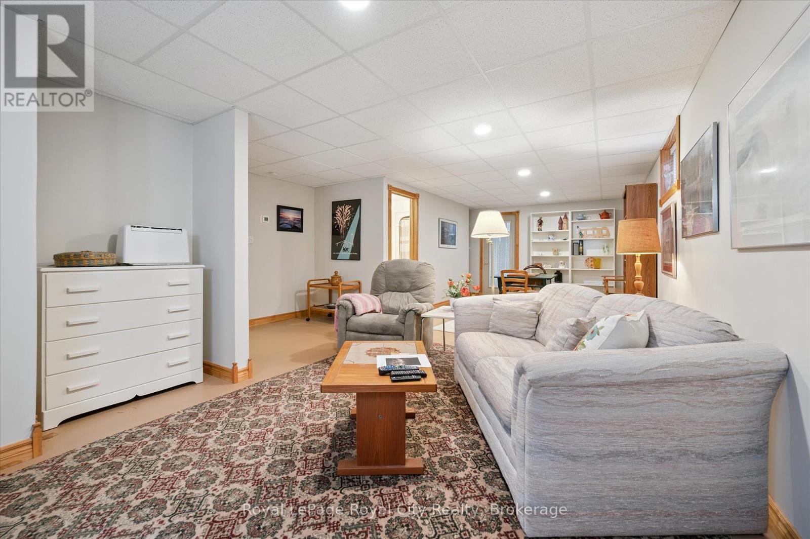 Photo 27 of 11 Keating Drive, Centre Wellington ON