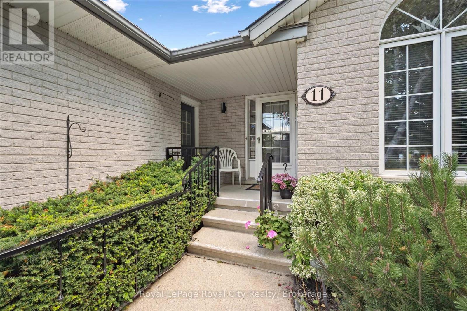 Photo 5 of 11 Keating Drive, Centre Wellington ON