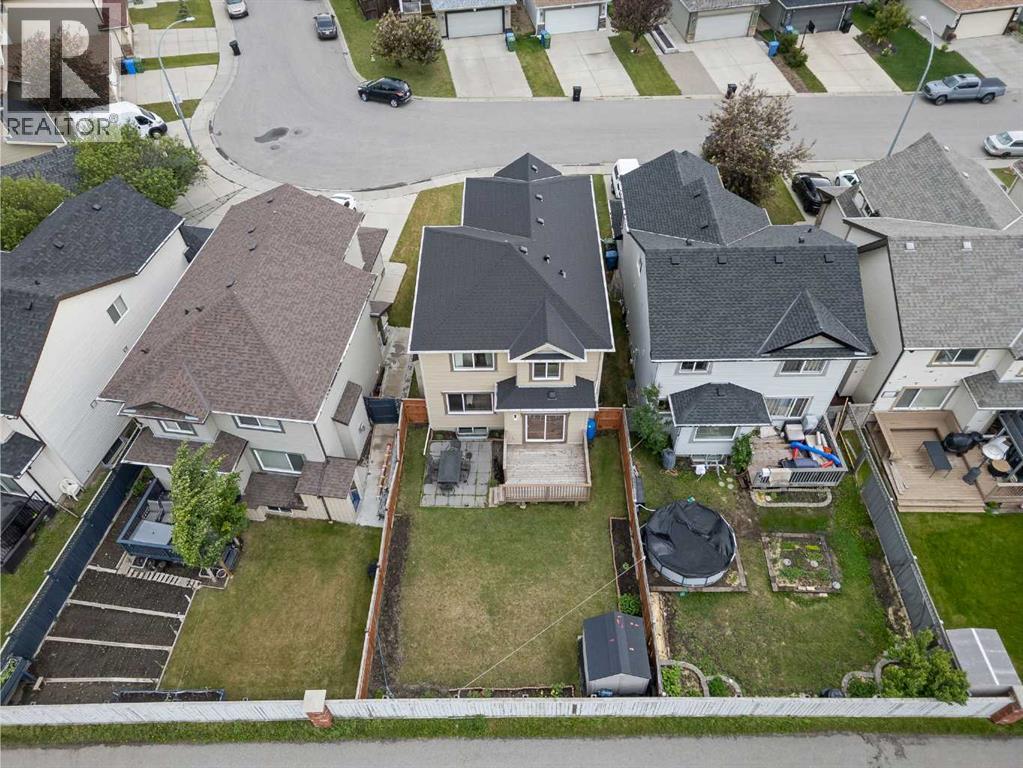 Single Family House for Sale in  Covehaven Terrace NE Coventry Hills Calgary 