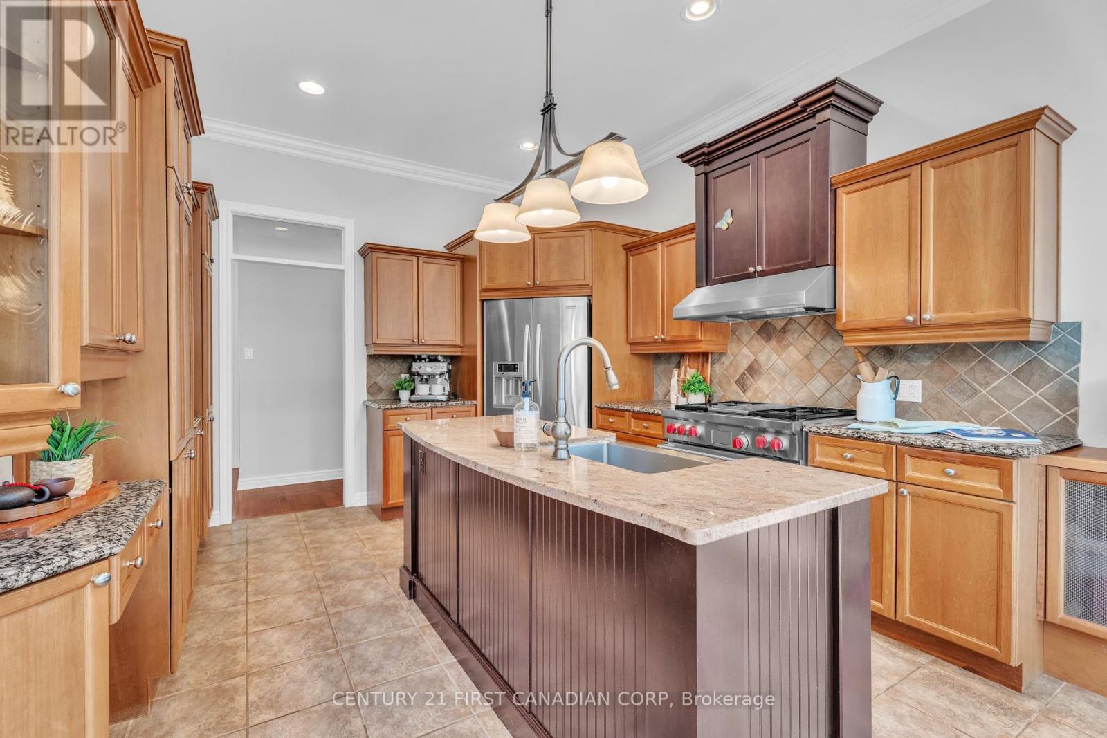 Photo 21 of 129 Chambers Avenue, London North ON