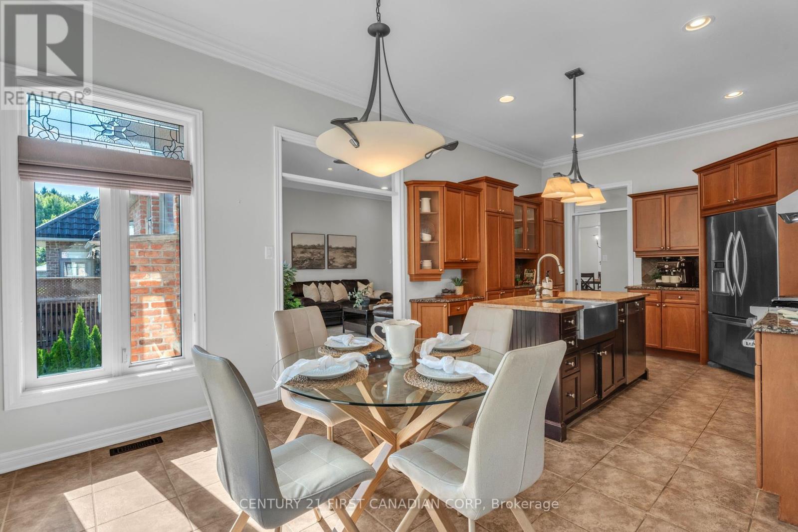 Photo 22 of 129 Chambers Avenue, London North ON