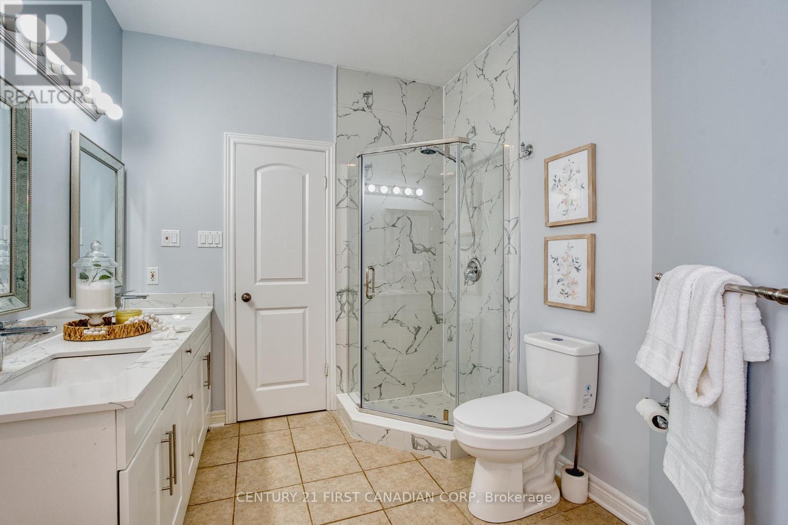 Photo 34 of 129 Chambers Avenue, London North ON