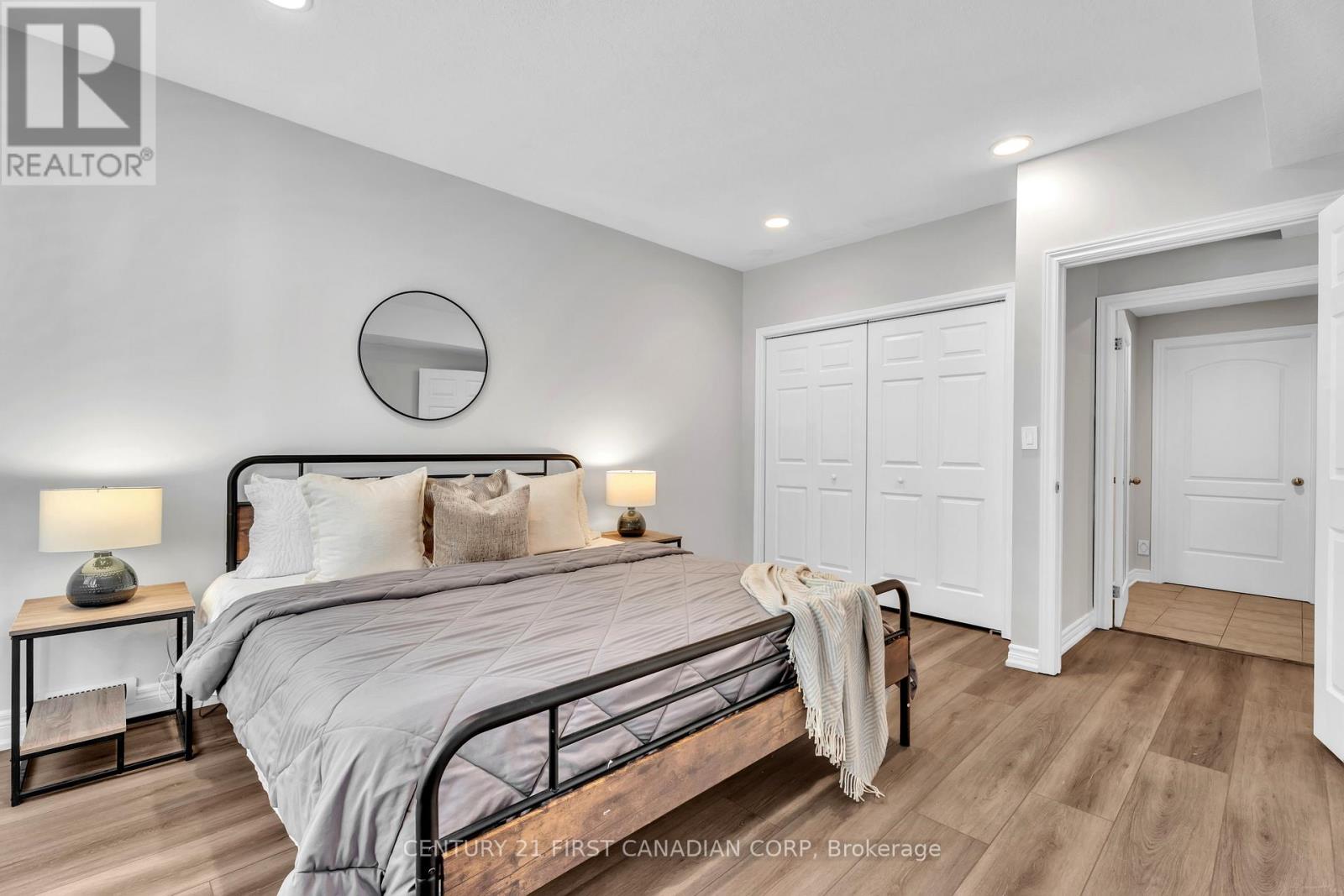 Photo 39 of 129 Chambers Avenue, London North ON