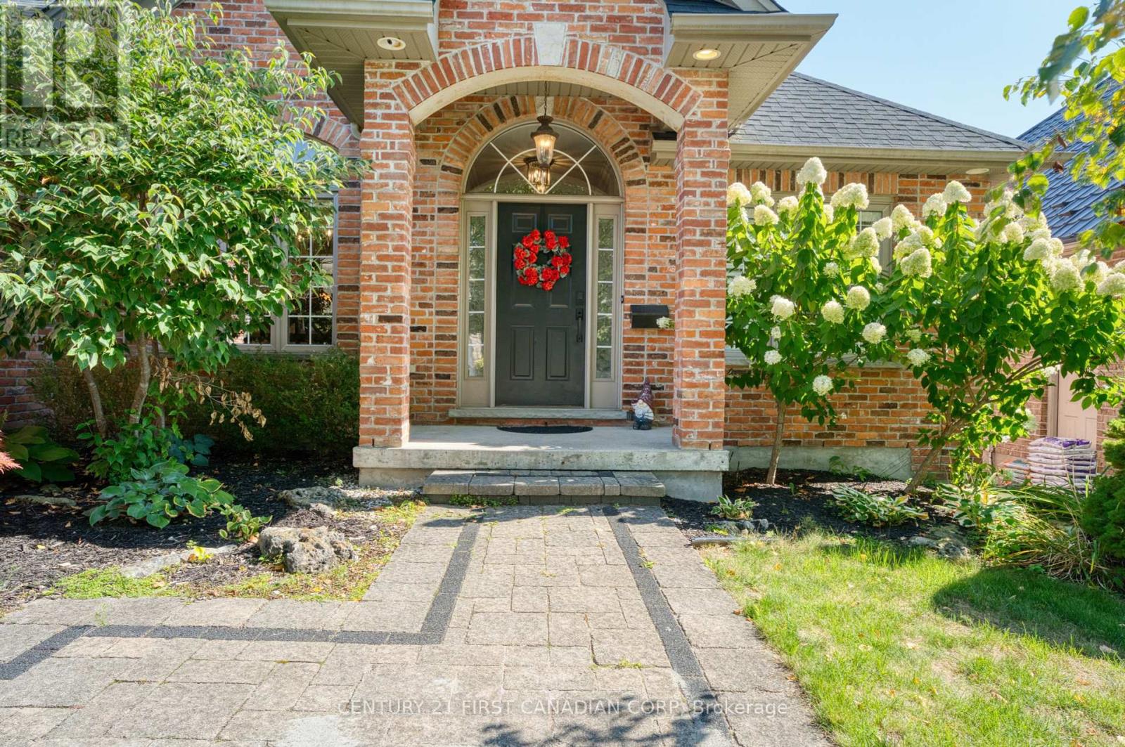 Photo 7 of 129 Chambers Avenue, London North ON