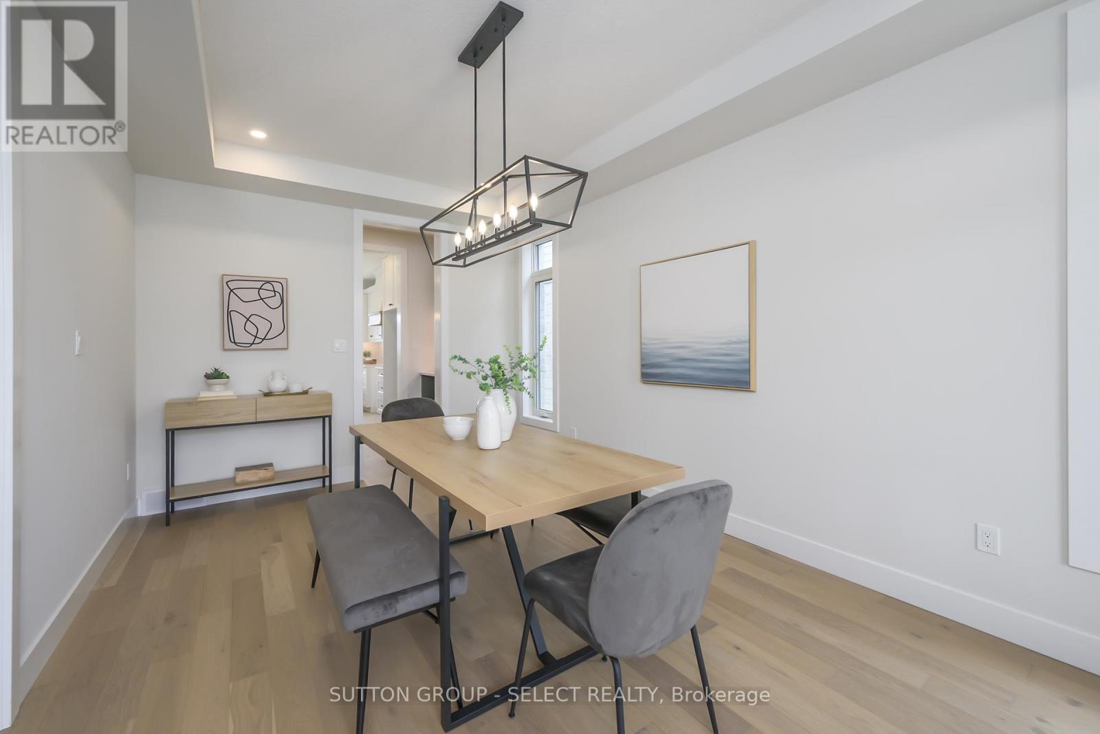 Photo 5 of 138 Harvest Lane, Thames Centre ON