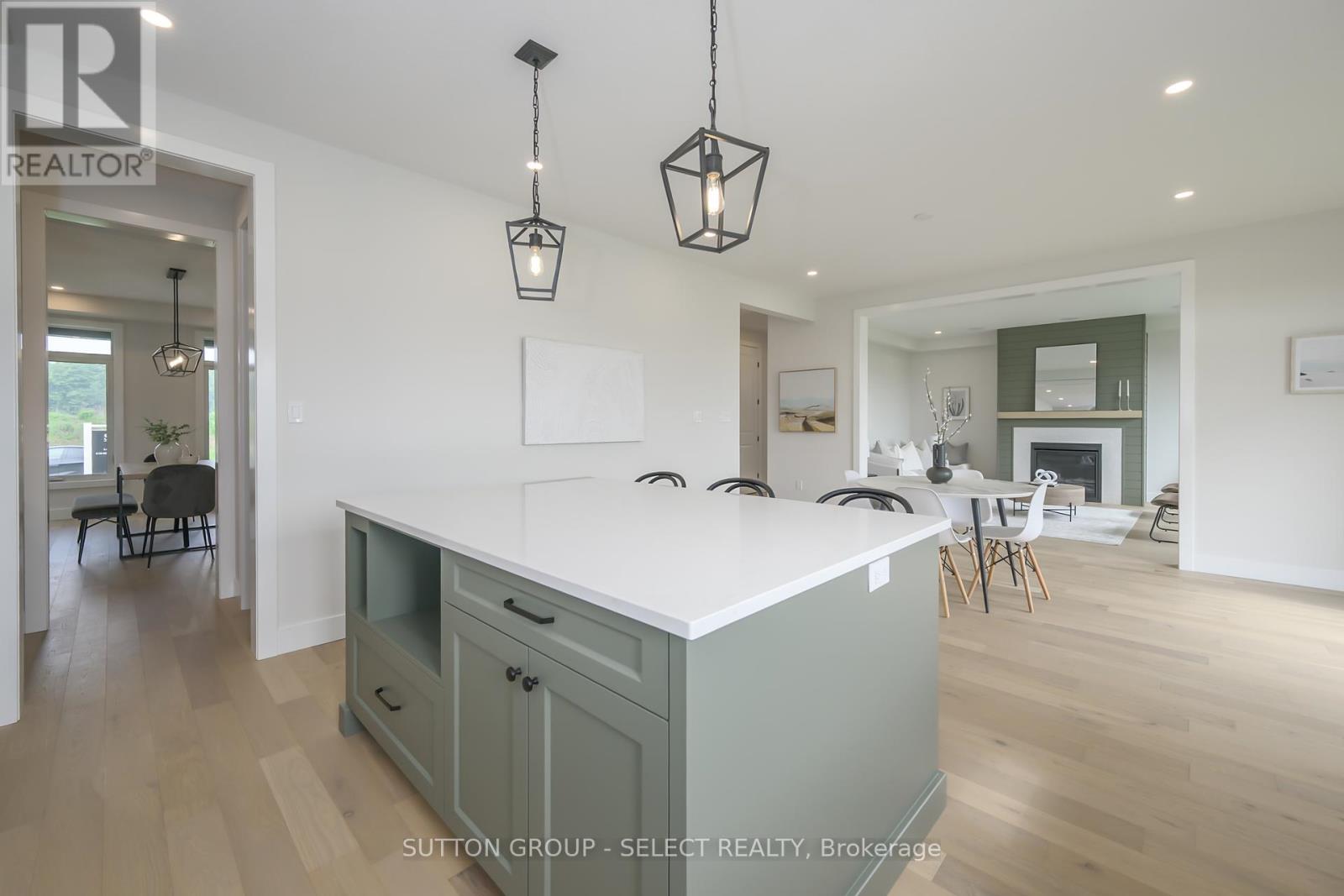 Photo 8 of 138 Harvest Lane, Thames Centre ON