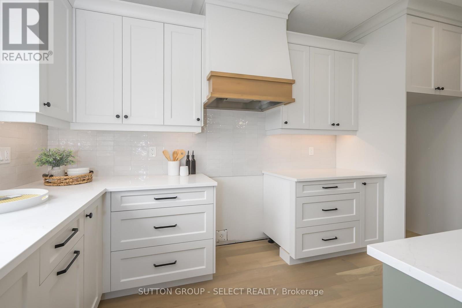 Photo 9 of 138 Harvest Lane, Thames Centre ON
