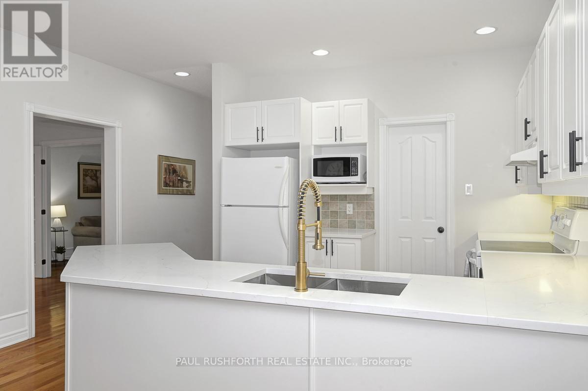 Photo 16 of 65 Polo Lane, Ottawa ON