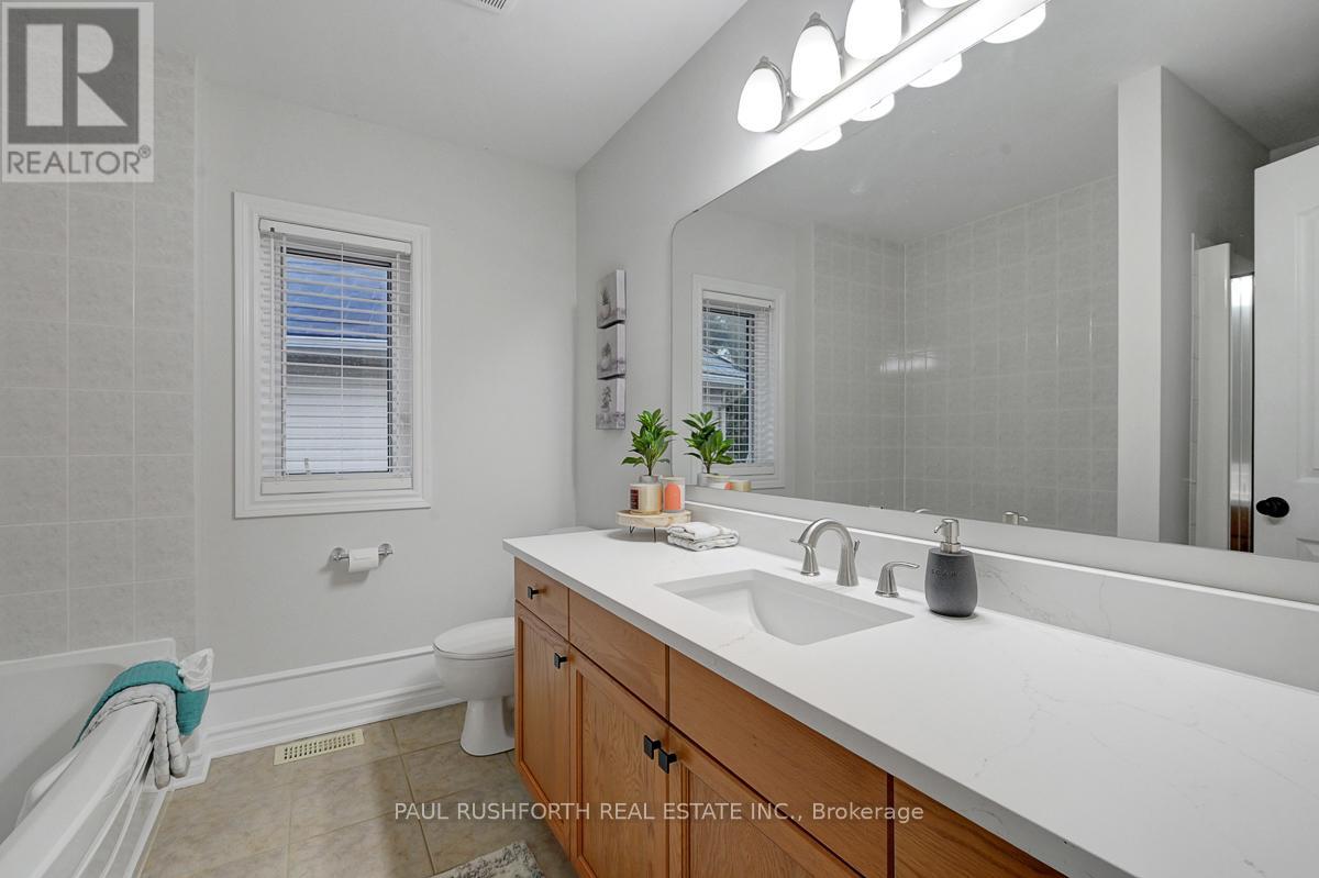 Photo 32 of 65 Polo Lane, Ottawa ON