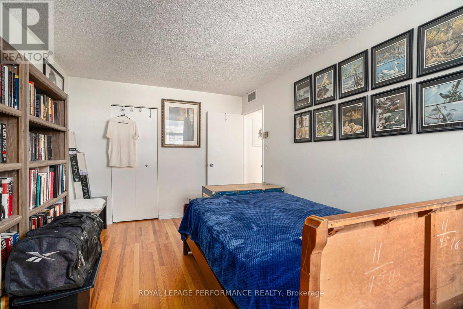 Photo 15 of 502 1180 Ohio Street, Ottawa ON