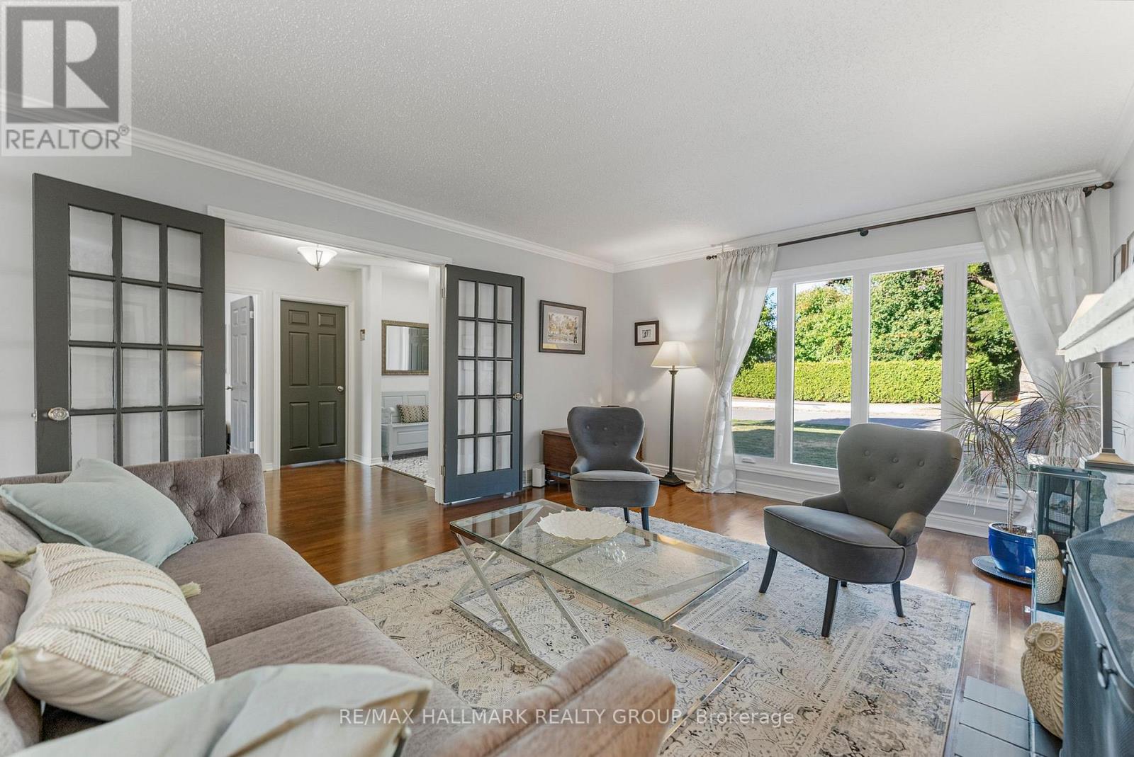 Photo 16 of 87 Leacock Drive, Ottawa ON